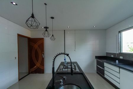 Casa para alugar com 300m², 3 quartos e 5 vagas Casa para alugar com 300m², 3 quartos e 5 vagasCozinha