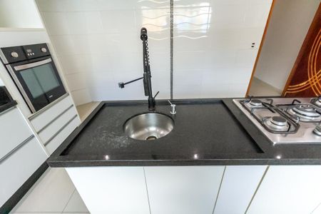 Casa para alugar com 300m², 3 quartos e 5 vagas Casa para alugar com 300m², 3 quartos e 5 vagasCozinha