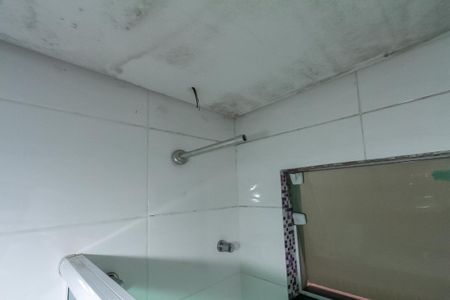 Casa para alugar com 300m², 3 quartos e 5 vagas Casa para alugar com 300m², 3 quartos e 5 vagasBanheiro da Suíte 2