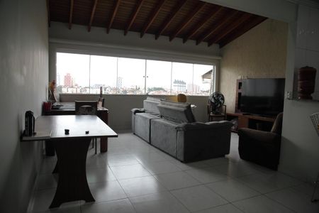 Casa para alugar com 236m², 4 quartos e 4 vagasSala 