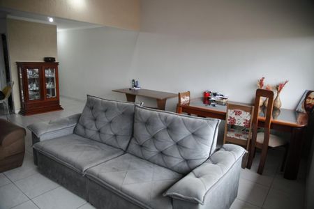 Sala  de casa à venda com 4 quartos, 236m² em Nova Petrópolis, São Bernardo do Campo