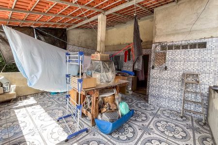 Casa para alugar com 90m², 2 quartos e 1 vaga Casa para alugar com 90m², 2 quartos e 1 vagaQuintal