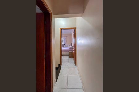 Casa para alugar com 90m², 2 quartos e 1 vaga Casa para alugar com 90m², 2 quartos e 1 vagaCorredor