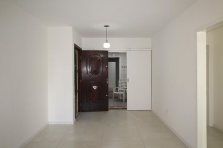 Sala de apartamento para alugar com 2 quartos, 88m² em Petrópolis, Porto Alegre