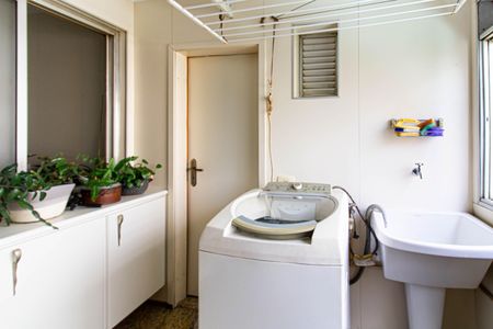 Apartamento para alugar com 150m², 3 quartos e 1 vagaÁrea de Serviço