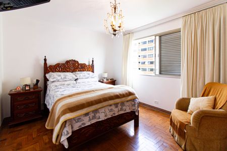 Apartamento para alugar com 150m², 3 quartos e 1 vagaSuíte