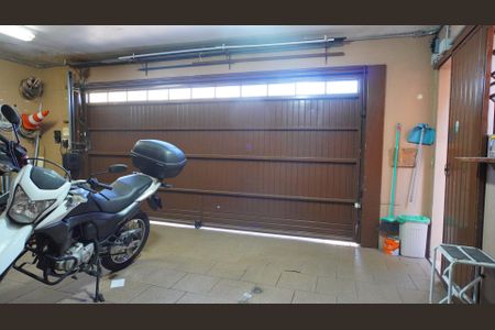 Casa para alugar com 249m², 4 quartos e 2 vagasGaragem 