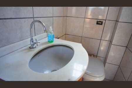 Casa para alugar com 249m², 4 quartos e 2 vagasBanheiro 3