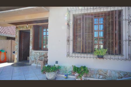 Casa para alugar com 249m², 4 quartos e 2 vagasFachada casa 