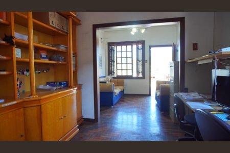 Casa para alugar com 249m², 4 quartos e 2 vagasSala 