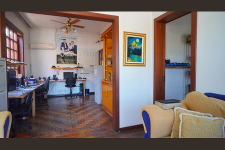 Casa para alugar com 249m², 4 quartos e 2 vagasSala 