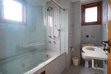 Apartamento para alugar com 136m², 3 quartos e 1 vagaBanheiro suíte 