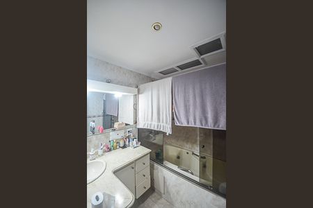 Casa para alugar com 360m², 3 quartos e 3 vagasBanheiro da Suíte