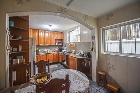 Casa para alugar com 360m², 3 quartos e 3 vagasCozinha