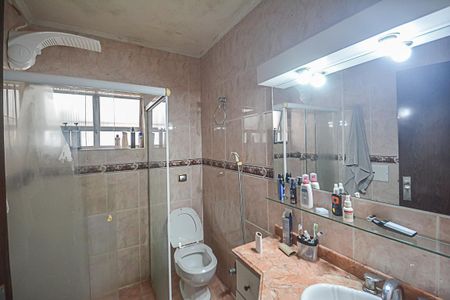 Casa para alugar com 360m², 3 quartos e 3 vagasBanheiro