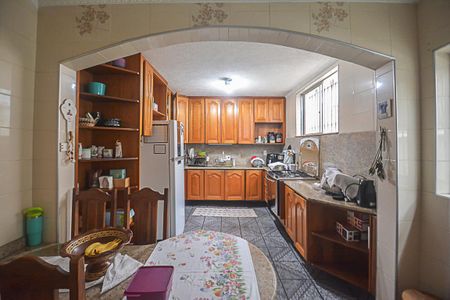 Casa para alugar com 360m², 3 quartos e 3 vagasCozinha