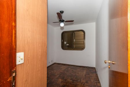 Apartamento para alugar com 156m², 4 quartos e 2 vagas Apartamento para alugar com 156m², 4 quartos e 2 vagasQuarto 1