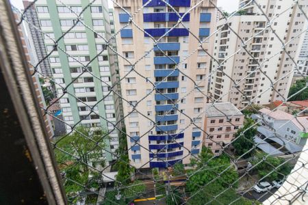 Apartamento para alugar com 156m², 4 quartos e 2 vagas Apartamento para alugar com 156m², 4 quartos e 2 vagasVista da Janela da Suíte