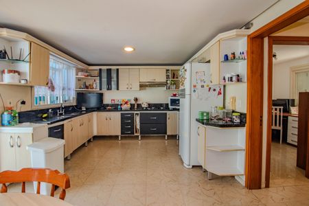 Casa à venda com 199m², 3 quartos e 2 vagas Casa à venda com 199m², 3 quartos e 2 vagasCozinha