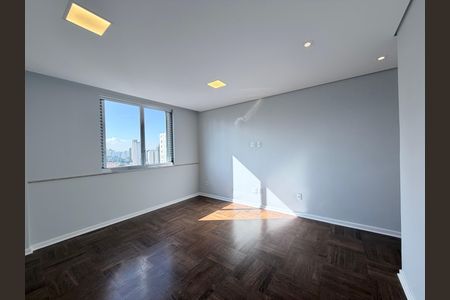 Apartamento para alugar com 200m², 3 quartos e 1 vagaSuite 1