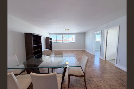 Apartamento para alugar com 200m², 3 quartos e 1 vagaSala
