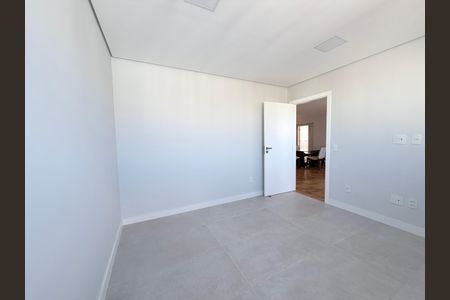 Apartamento para alugar com 200m², 3 quartos e 1 vagaEscritório