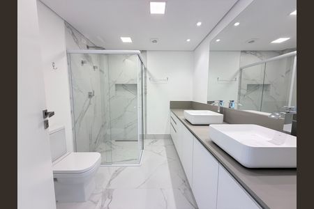 Apartamento para alugar com 200m², 3 quartos e 1 vagaBanheiro da Suíte 1