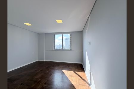 Apartamento para alugar com 200m², 3 quartos e 1 vagaSuite 1