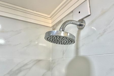 Apartamento para alugar com 100m², 3 quartos e 2 vagas Apartamento para alugar com 100m², 3 quartos e 2 vagasBanheiro Corredor