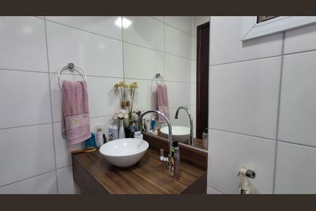 Apartamento à venda com 140m², 2 quartos e 3 vagas Apartamento à venda com 140m², 2 quartos e 3 vagasBanheiro Suíte