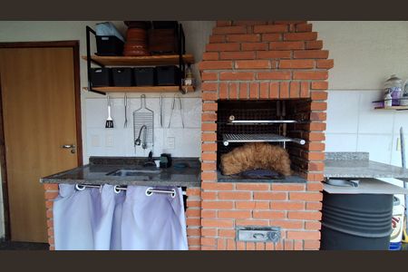 Apartamento à venda com 140m², 2 quartos e 3 vagas Apartamento à venda com 140m², 2 quartos e 3 vagasCobertura