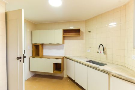 Apartamento à venda com 68m², 2 quartos e 1 vaga Apartamento à venda com 68m², 2 quartos e 1 vagaCozinha