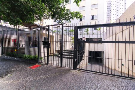 Apartamento à venda com 68m², 2 quartos e 1 vaga Apartamento à venda com 68m², 2 quartos e 1 vagaFachada