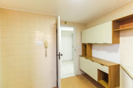 Apartamento à venda com 68m², 2 quartos e 1 vaga Apartamento à venda com 68m², 2 quartos e 1 vagaCozinha