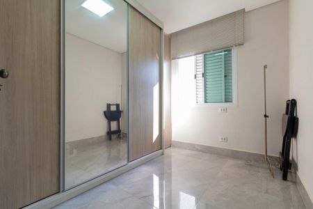 Casa à venda com 138m², 3 quartos e 4 vagas Casa à venda com 138m², 3 quartos e 4 vagasQuarto 1