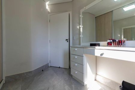 Casa à venda com 138m², 3 quartos e 4 vagas Casa à venda com 138m², 3 quartos e 4 vagasQuarto 2