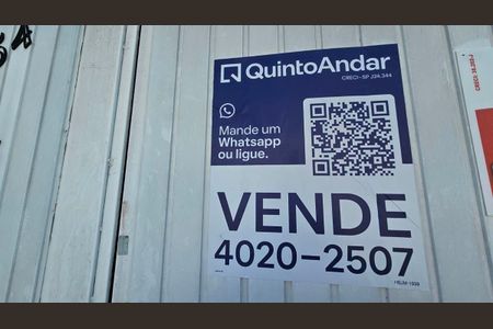 Plaquinha de casa à venda com 3 quartos, 138m² em Vila Talarico, São Paulo