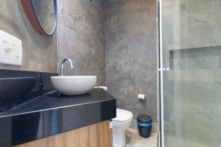 Casa à venda com 138m², 3 quartos e 4 vagas Casa à venda com 138m², 3 quartos e 4 vagasBanheiro da Suíte