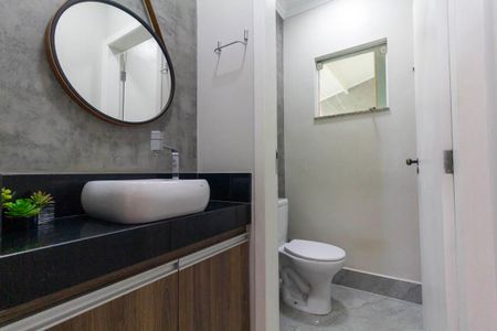 Casa à venda com 138m², 3 quartos e 4 vagas Casa à venda com 138m², 3 quartos e 4 vagasLavabo 1