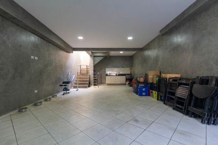 Casa à venda com 138m², 3 quartos e 4 vagas Casa à venda com 138m², 3 quartos e 4 vagasGaragem