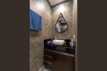 Casa à venda com 138m², 3 quartos e 4 vagasBanheiro Suíte