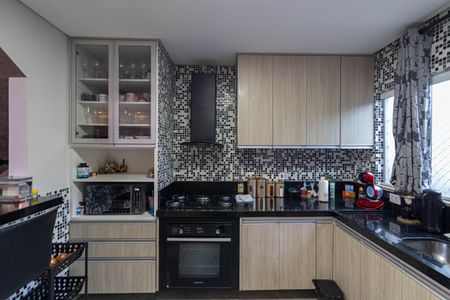 Casa à venda com 138m², 3 quartos e 4 vagasSala e Cozinha