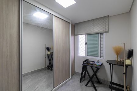 Casa à venda com 138m², 3 quartos e 4 vagasQuarto 2