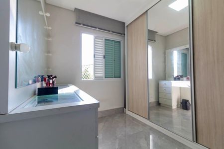 Casa à venda com 138m², 3 quartos e 4 vagas Casa à venda com 138m², 3 quartos e 4 vagasQuarto 2