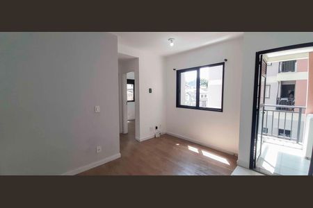 Sala de apartamento à venda com 2 quartos, 39m² em Ayrosa, Osasco