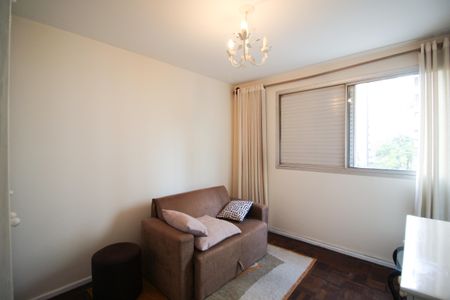 Apartamento para alugar com 76m², 3 quartos e 1 vagaQuarto 2