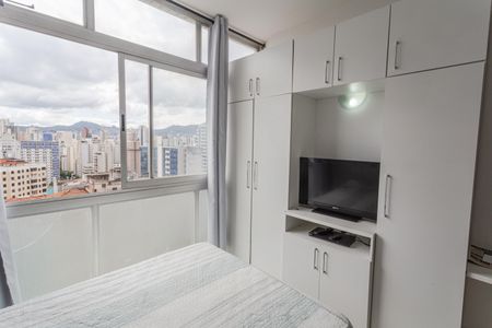 Quarto de apartamento para alugar com 1 quarto, 34m² em Santo Agostinho, Belo Horizonte