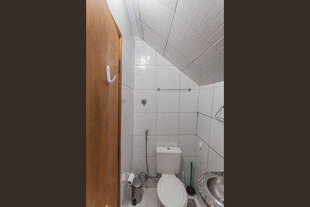 Banheiro Social de apartamento para alugar com 1 quarto, 34m² em Santo Agostinho, Belo Horizonte