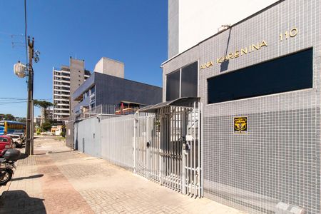 Apartamento para alugar com 60m², 3 quartos e 1 vagaFachada do bloco