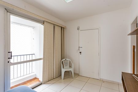 Sala de apartamento para alugar com 1 quarto, 40m² em Aclimação, São Paulo